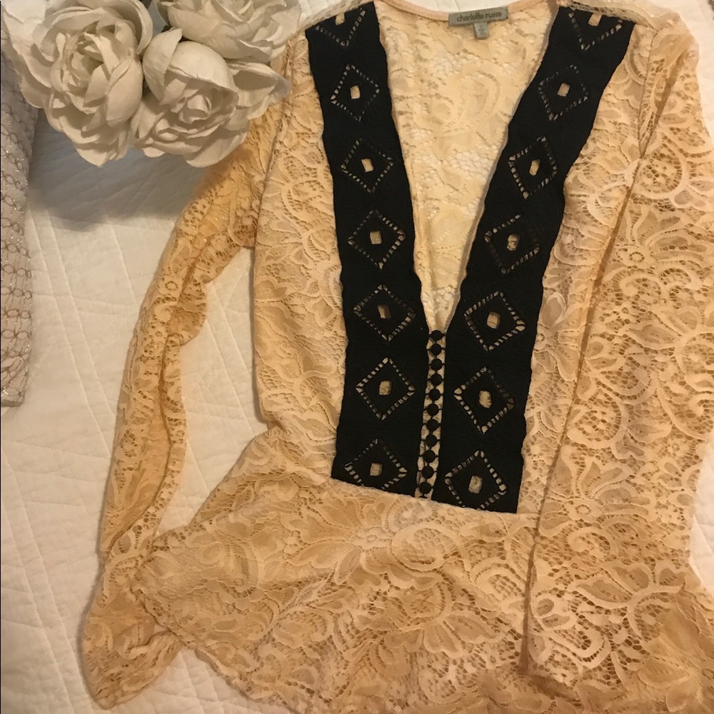 Adorable peplum top!